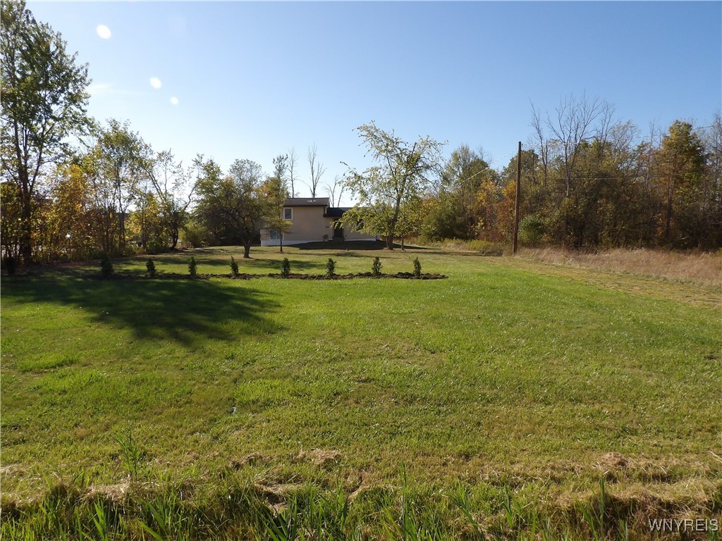 10332 Transit Road Amherst, NY 14051 - Photo 4 of 40