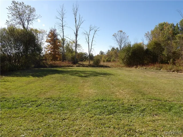 $2,375 | 10332 Transit Road, Amherst, NY 14051