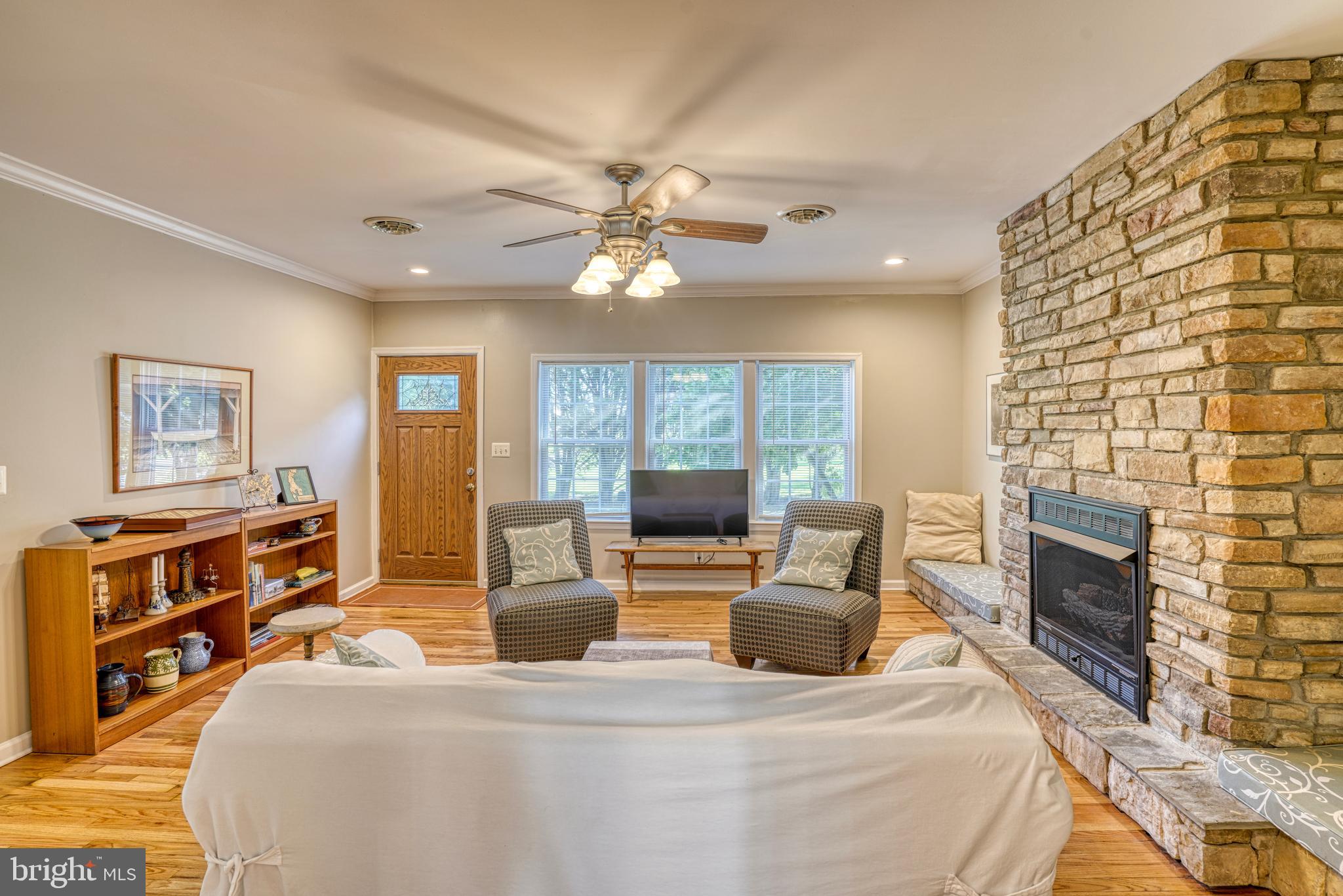 21417 Coopertown Road Tilghman, MD 21671 - Photo 8 of 44 Gallery Image 8
