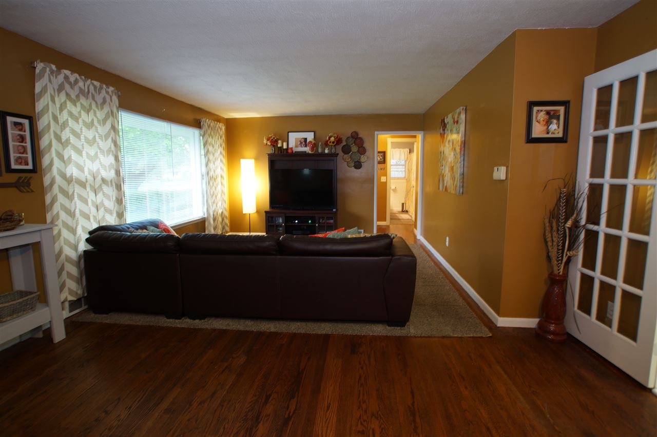 1202 Ranch Road Warsaw, IN 46580 - Photo 7 of 27 Gallery Image 7