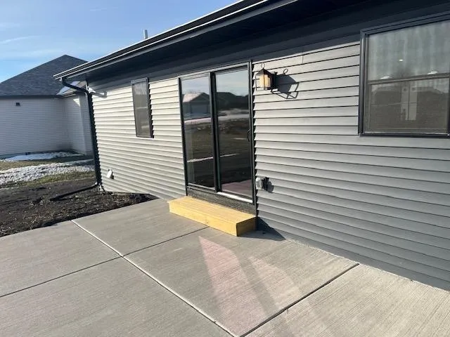 $479,900 | 110 Windmill Ridge Road, Evansville, WI 53536