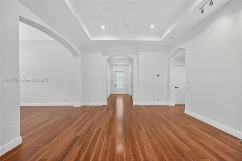 $1,275,000 | 2025 Harbor View Circle, Weston, FL 33327