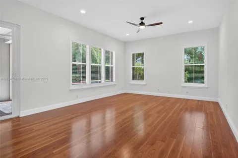 $1,275,000 | 2025 Harbor View Circle, Weston, FL 33327