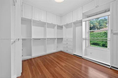 $1,275,000 | 2025 Harbor View Circle, Weston, FL 33327