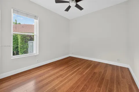 $1,275,000 | 2025 Harbor View Circle, Weston, FL 33327