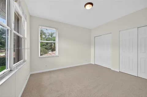 $1,275,000 | 2025 Harbor View Circle, Weston, FL 33327