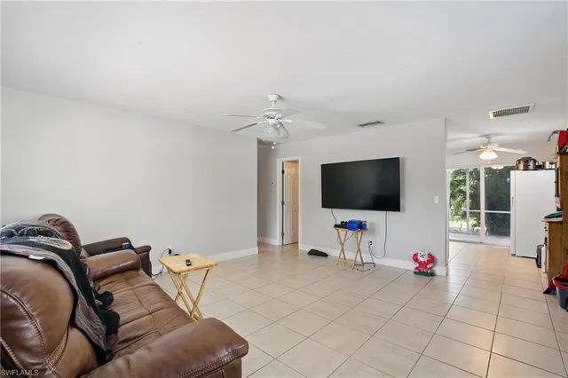 $550,000 | 11580 Dean Street, Unit 582, Bonita Springs, FL 34135