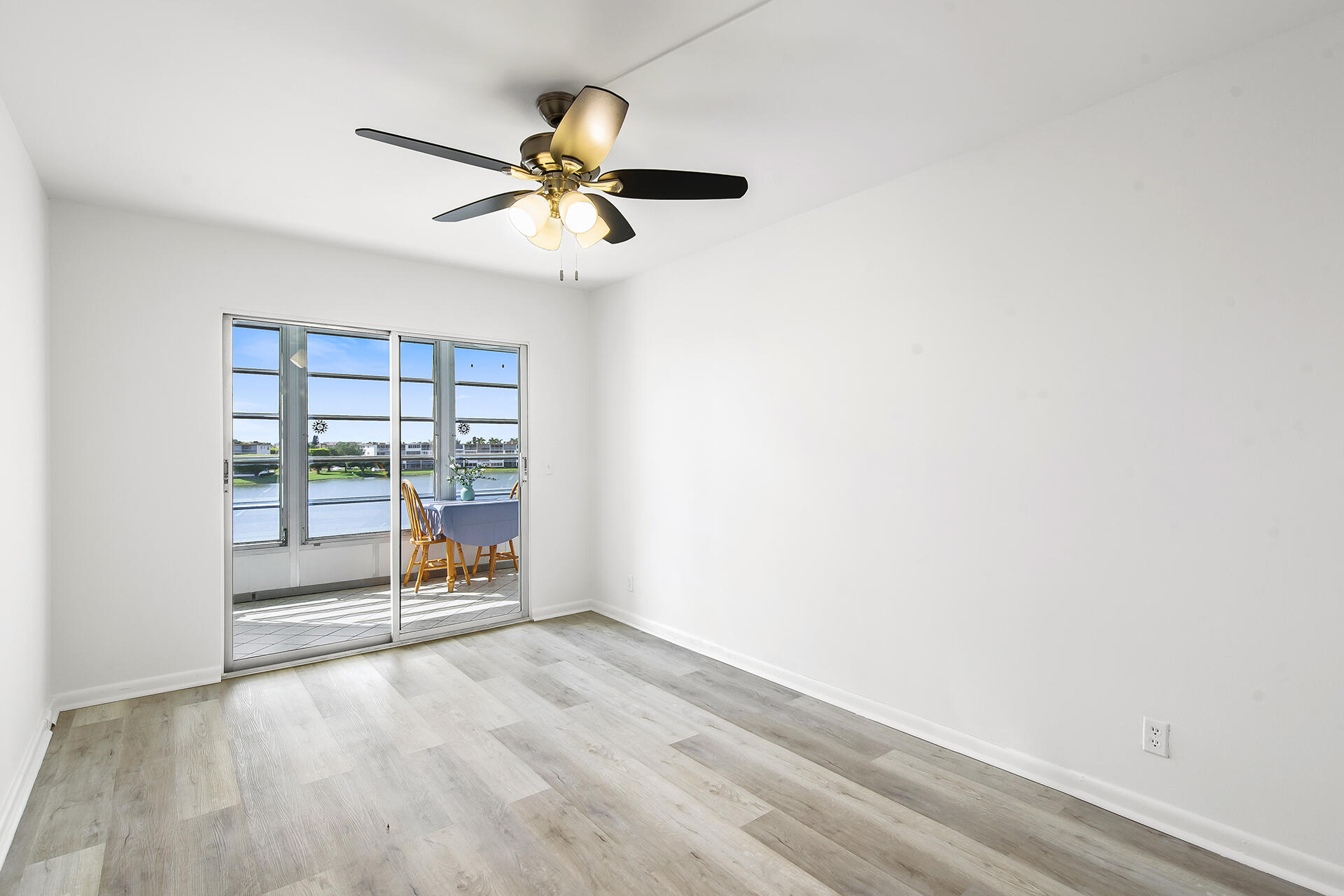 4087 Exeter, Unit 4087 Boca Raton, FL 33434 - Photo 4 of 15 Bedroom 1