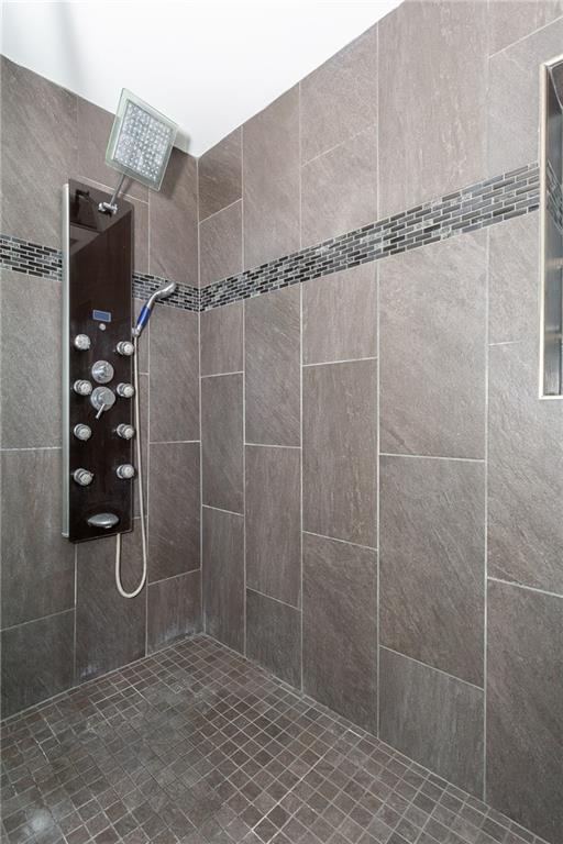 3208 Milford Road Indianapolis, IN 46235 - Photo 16 of 30 Gallery Image 16