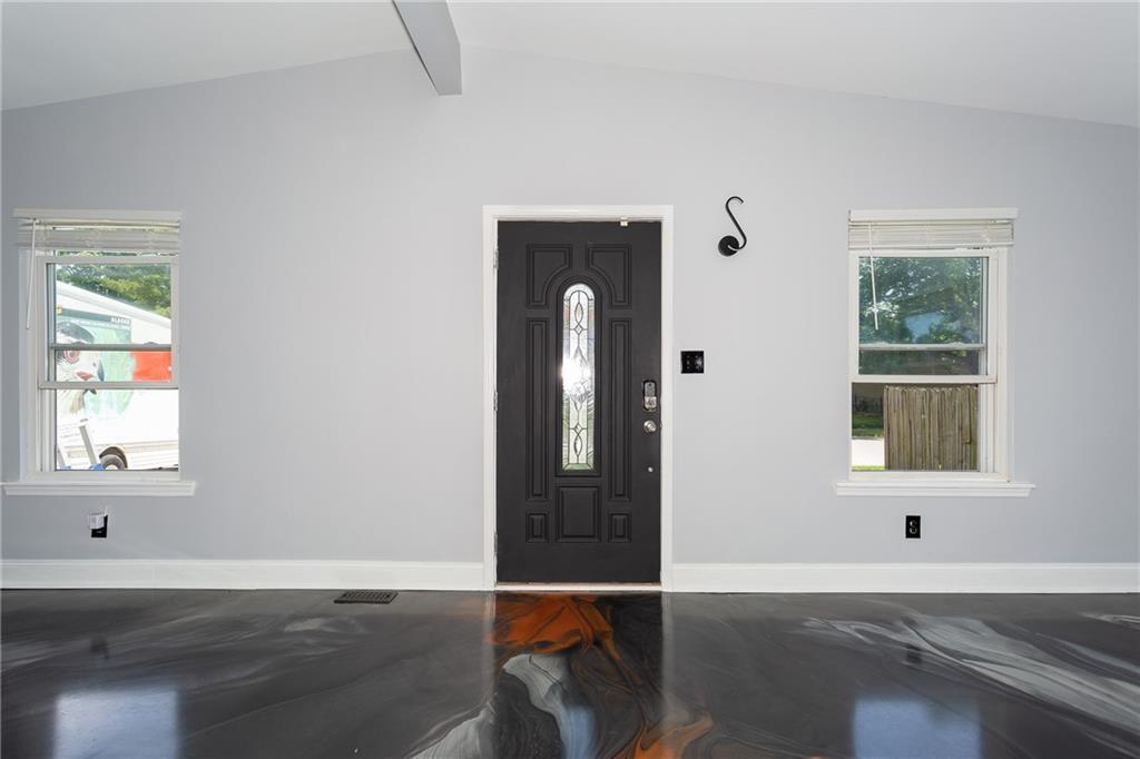 3208 Milford Road Indianapolis, IN 46235 - Photo 3 of 30 Gallery Image 3