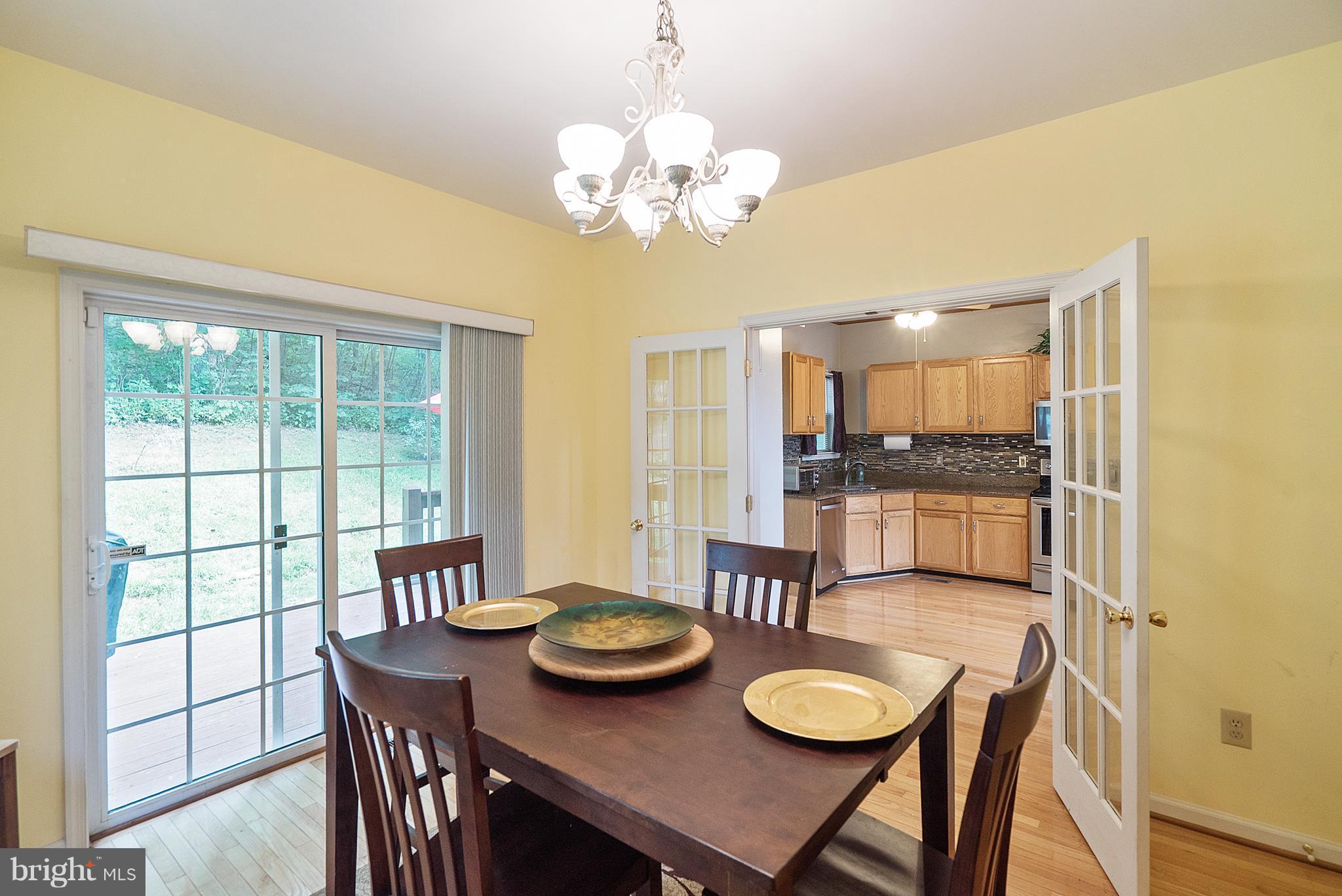 718 Freezeland Road Linden, VA 22642 - Photo 8 of 30 Dining Room with Access to Deck