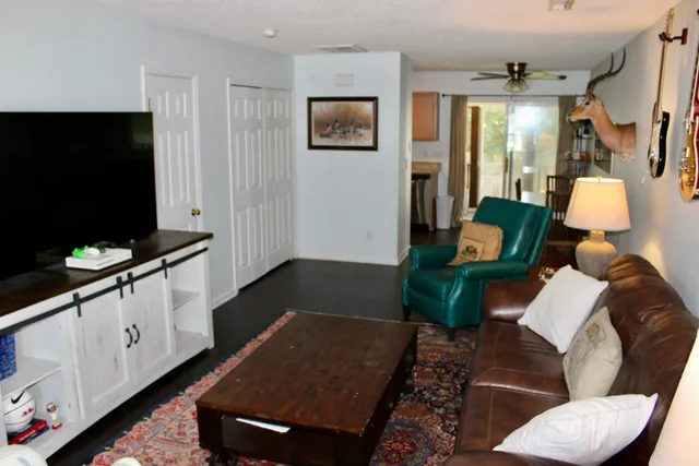 $320,000 | 341 Kelsey Boulevard, Charleston, SC 29492