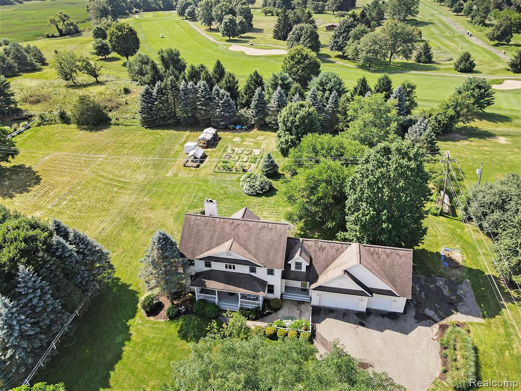 8472 Maltby Road Brighton, MI 48116 - Photo 31 of 36 Gallery Image 31