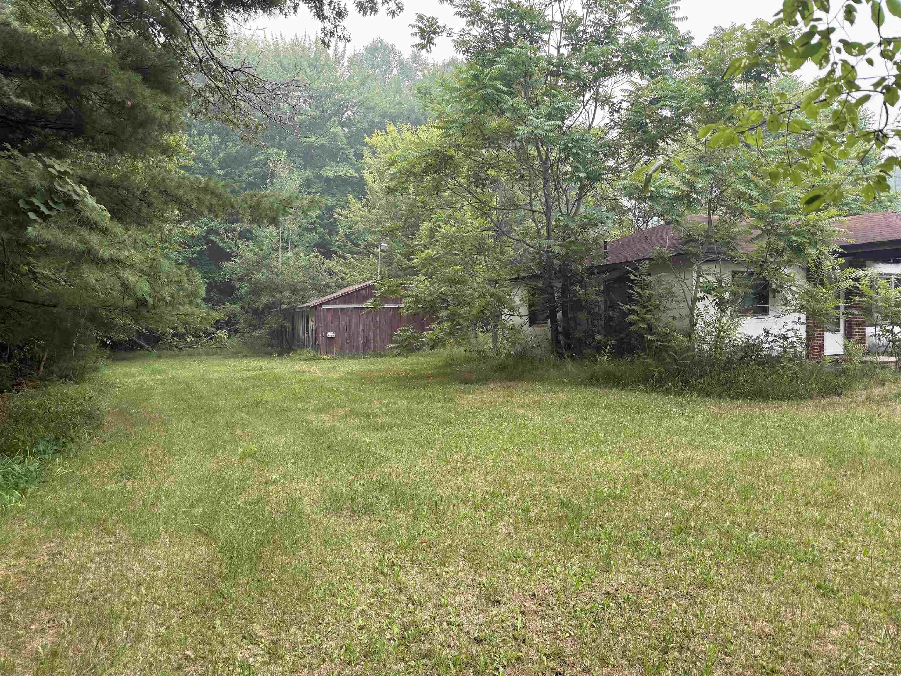 3120 South Graham Road Saginaw, MI 48609 - Photo 4 of 6 Gallery Image 4