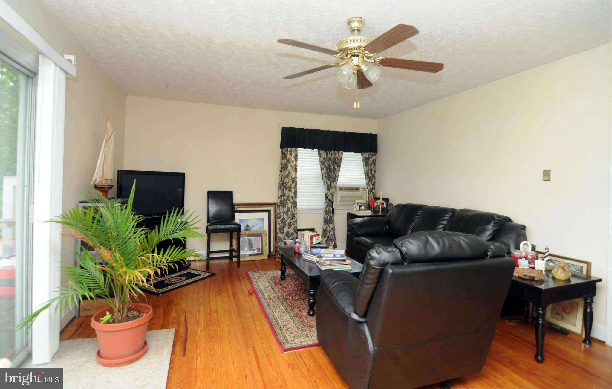 191 Inverness Road Severna Park, MD 21146 - Photo 11 of 24 Family Room in In-Law