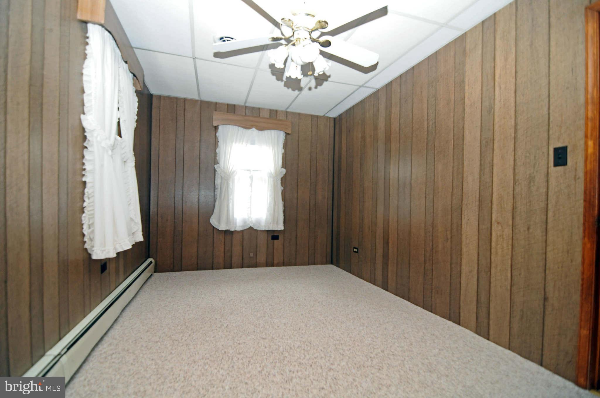 191 Inverness Road Severna Park, MD 21146 - Photo 8 of 24 Bedroom