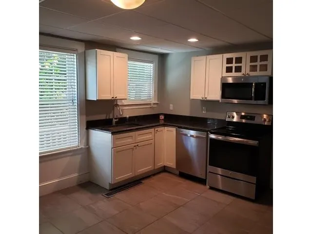 $3,100 | 204 Rockland Street, Portsmouth, NH 03801