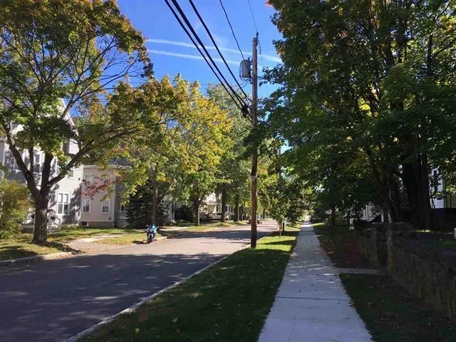 $3,100 | 204 Rockland Street, Portsmouth, NH 03801