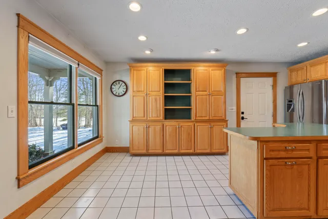 $895,000 | 467 Bay Road, Bowdoinham, ME 04008