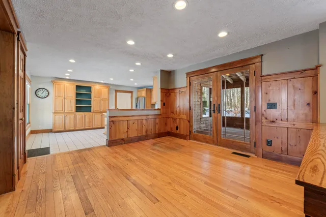 $895,000 | 467 Bay Road, Bowdoinham, ME 04008