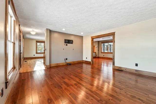 $895,000 | 467 Bay Road, Bowdoinham, ME 04008