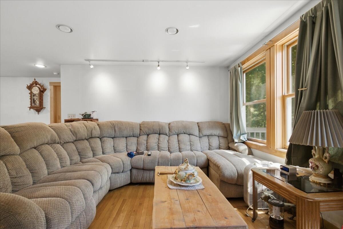 46 Abbott Hill Road West Paris, ME 04289 - Photo 12 of 51 Living room