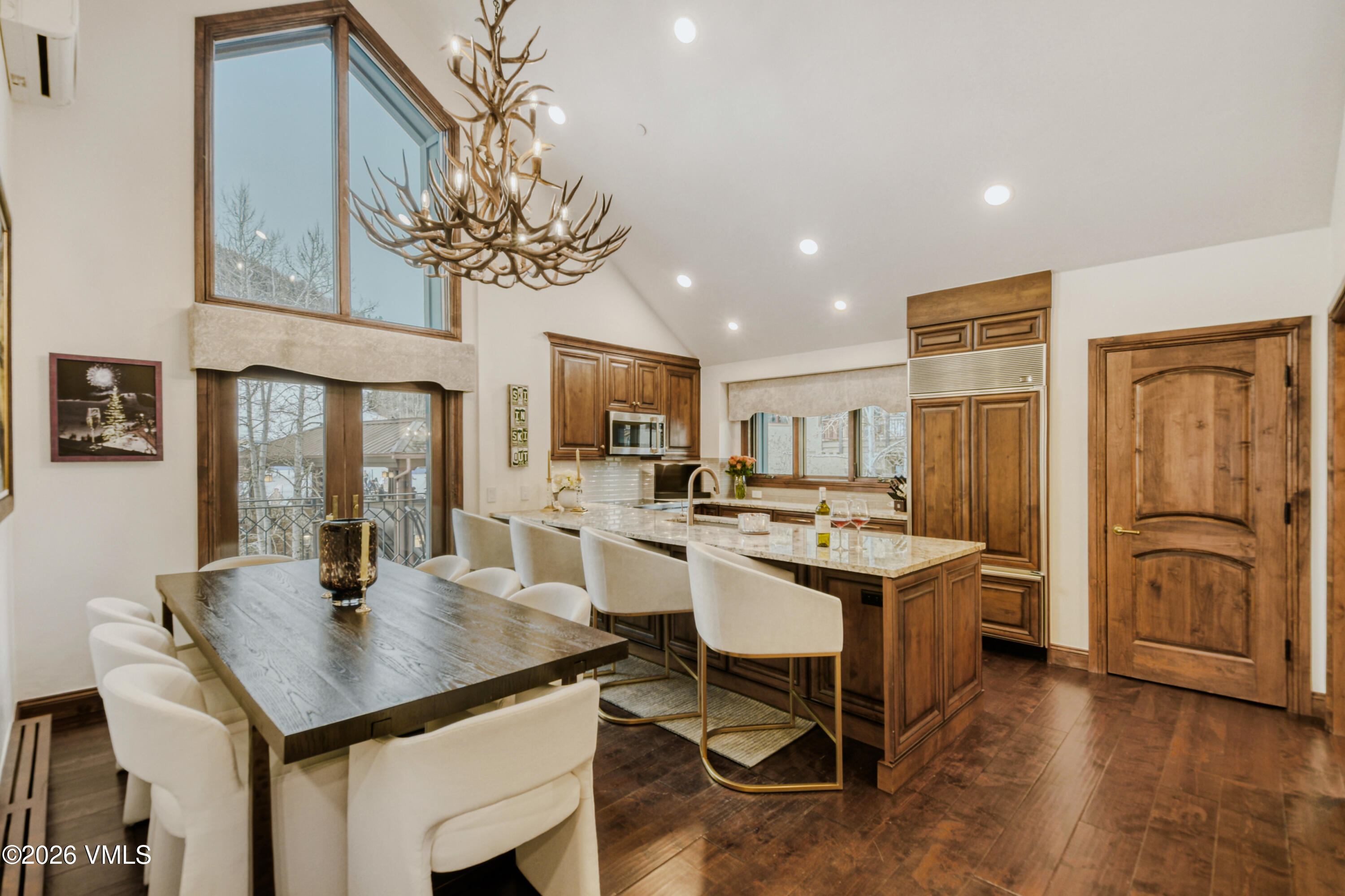 45 West Thomas Place, Unit R17 Beaver Creek, CO 81620 - Photo 14 of 29 45 W Thomas Pl # R-17 - Print Quality -