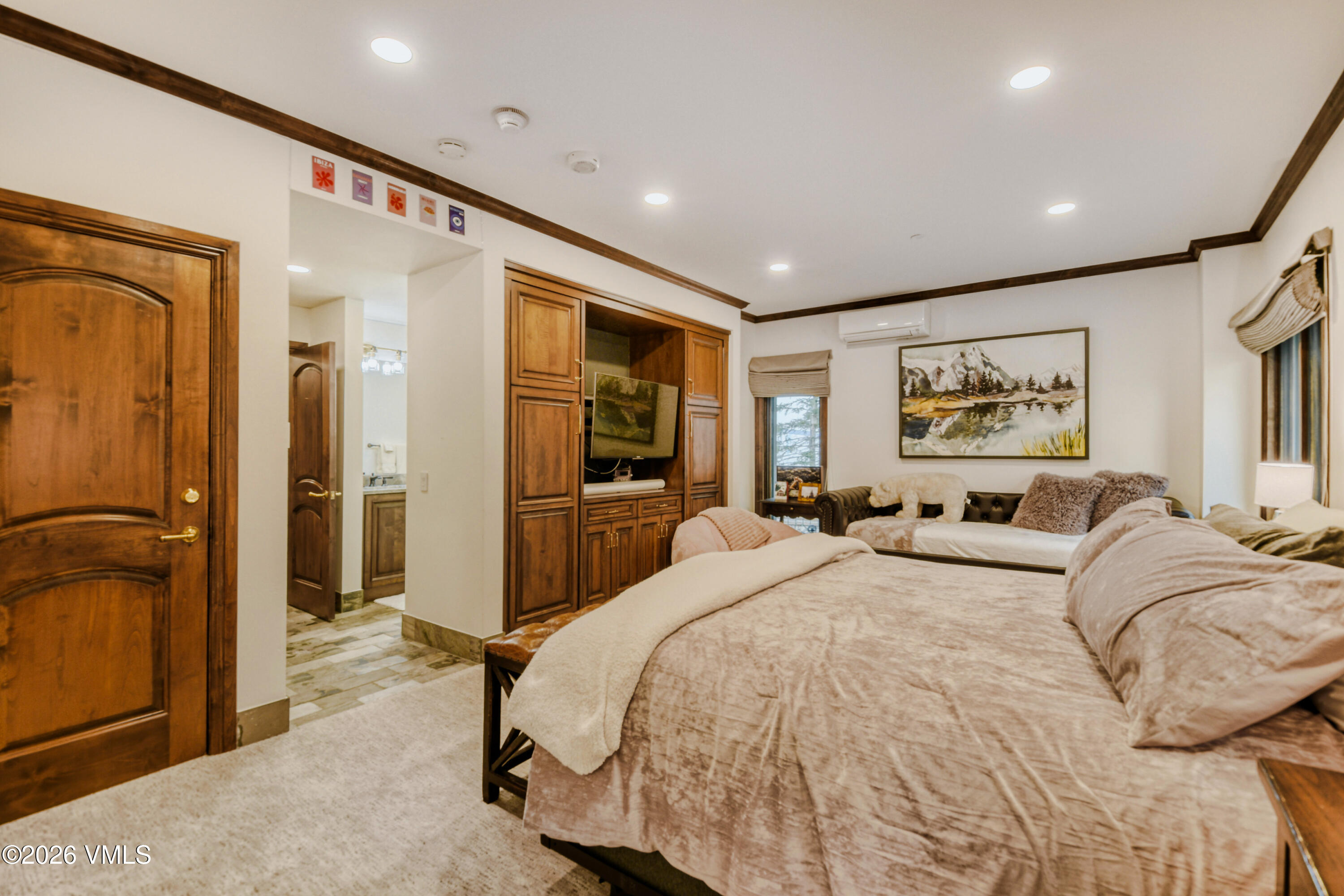 45 West Thomas Place, Unit R17 Beaver Creek, CO 81620 - Photo 17 of 29 45 W Thomas Pl # R-17 - Print Quality -