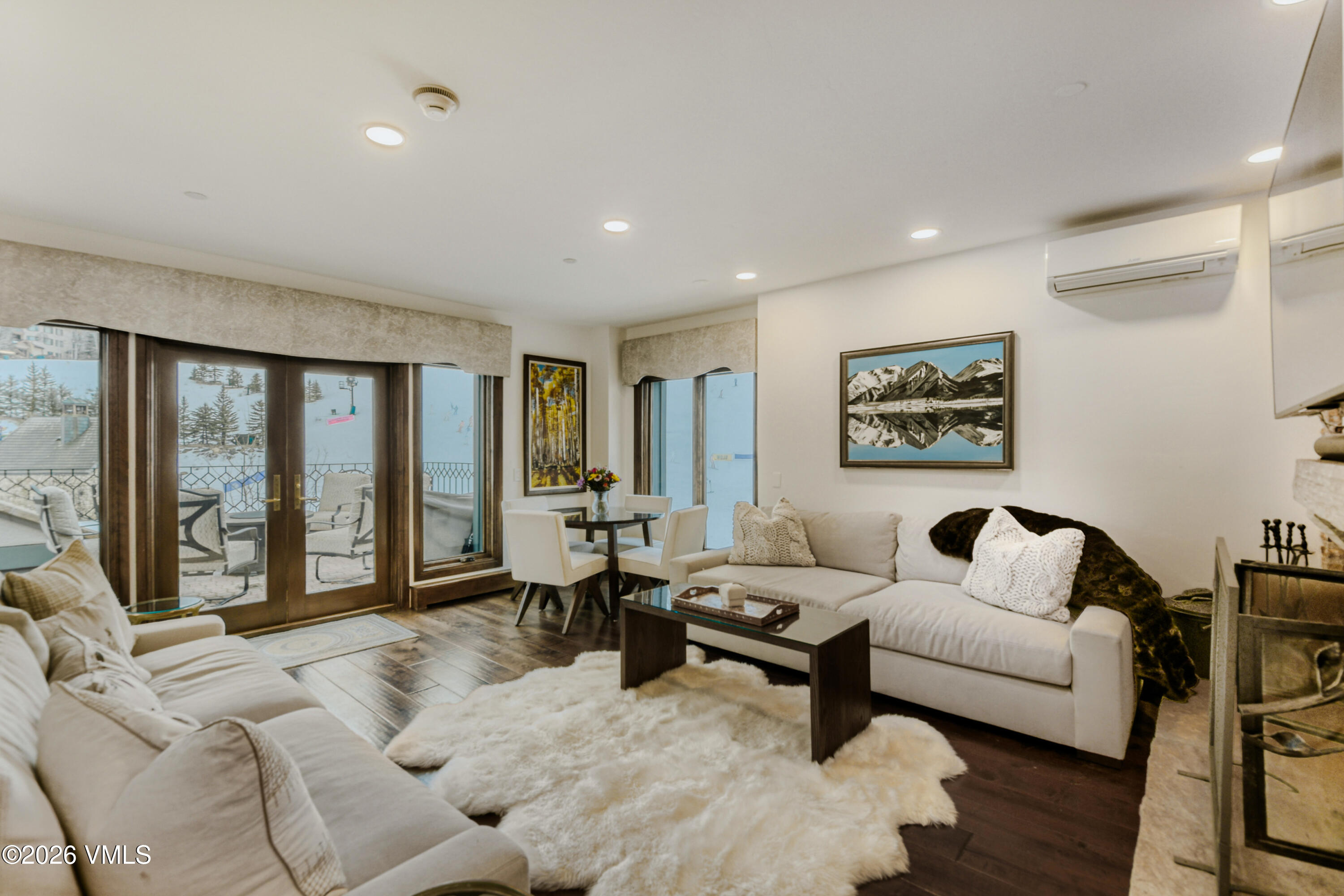 45 West Thomas Place, Unit R17 Beaver Creek, CO 81620 - Photo 8 of 29 45 W Thomas Pl # R-17 - Print Quality -