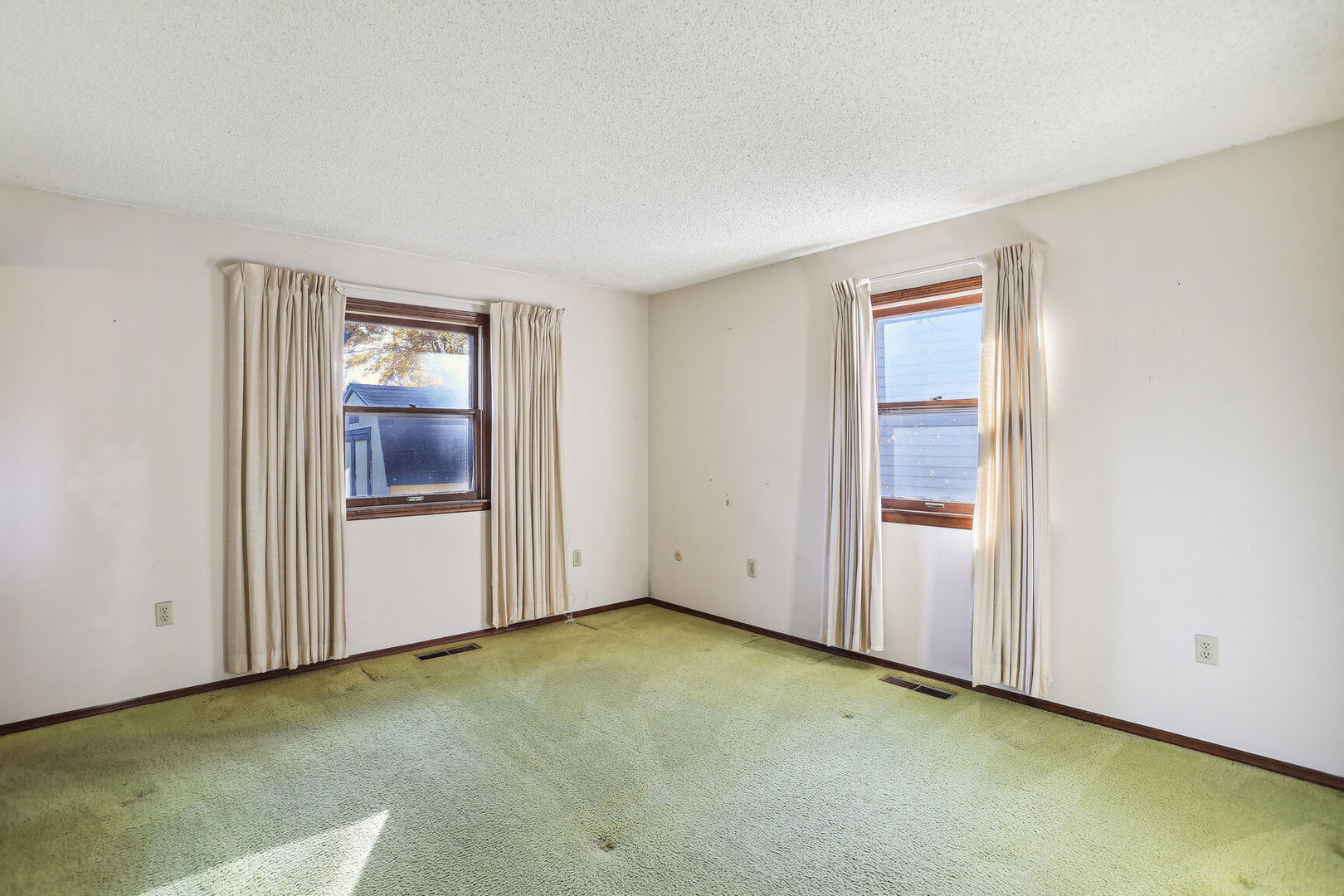 1903 Branch Road Champaign, IL 61821 - Photo 3 of 30 Gallery Image 3