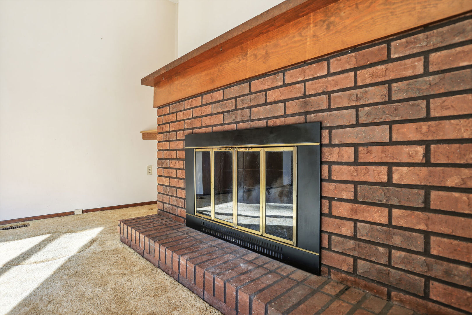 1903 Branch Road Champaign, IL 61821 - Photo 4 of 30 Gallery Image 4