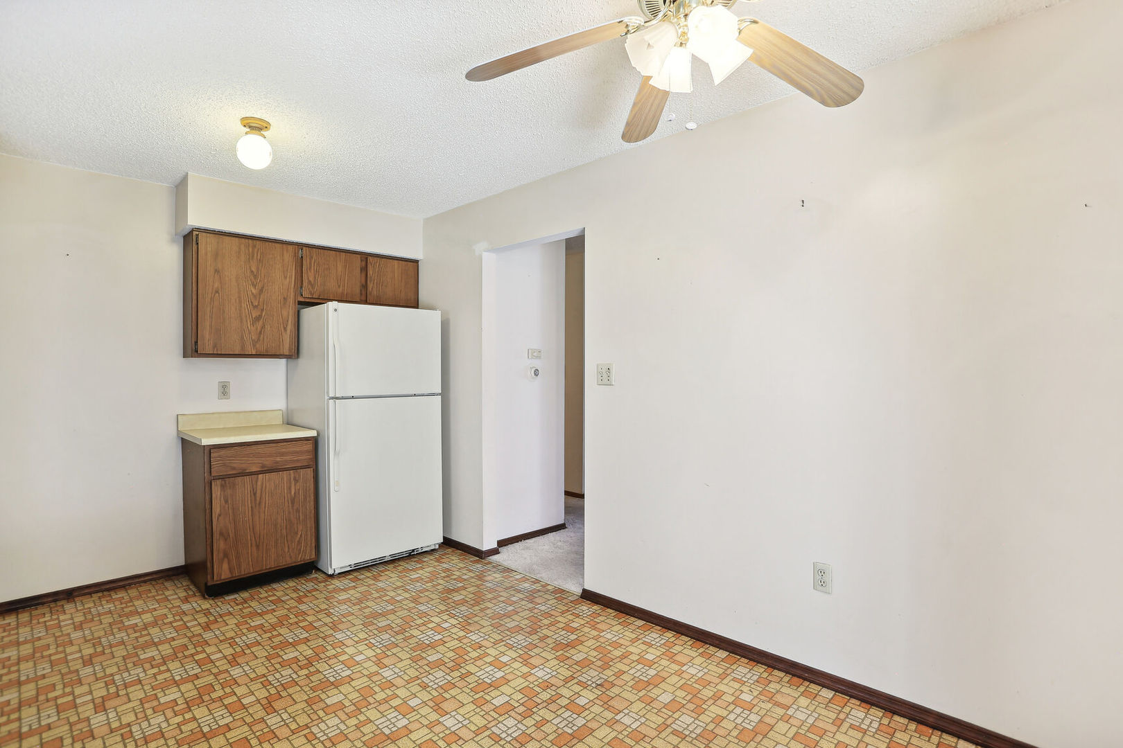 1903 Branch Road Champaign, IL 61821 - Photo 10 of 30 Gallery Image 10