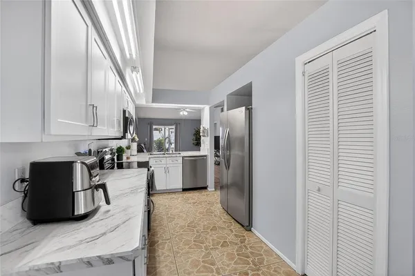 $319,990 | 11005 Kenbrook Drive, Riverview, FL 33578
