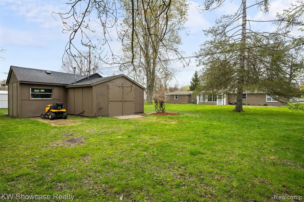 18070 Savage Road Belleville, MI 48111 - Photo 20 of 24