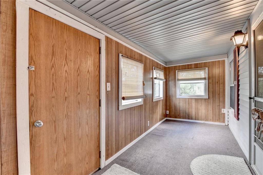 37 Spring Street Gainesville, GA 30501 - Photo 11 of 48