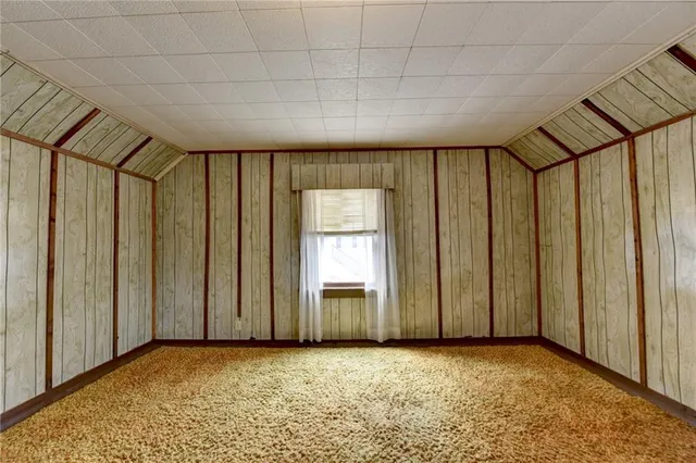 $325,000 | 37 Spring Street, Gainesville, GA 30501