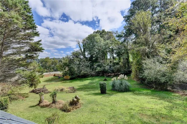 $325,000 | 37 Spring Street, Gainesville, GA 30501