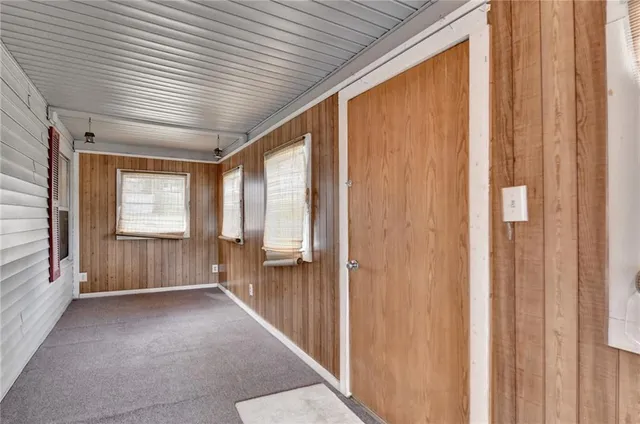 $325,000 | 37 Spring Street, Gainesville, GA 30501