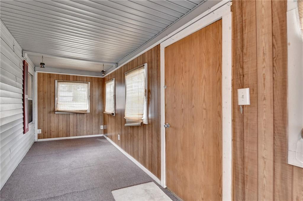 37 Spring Street Gainesville, GA 30501 - Photo 9 of 48