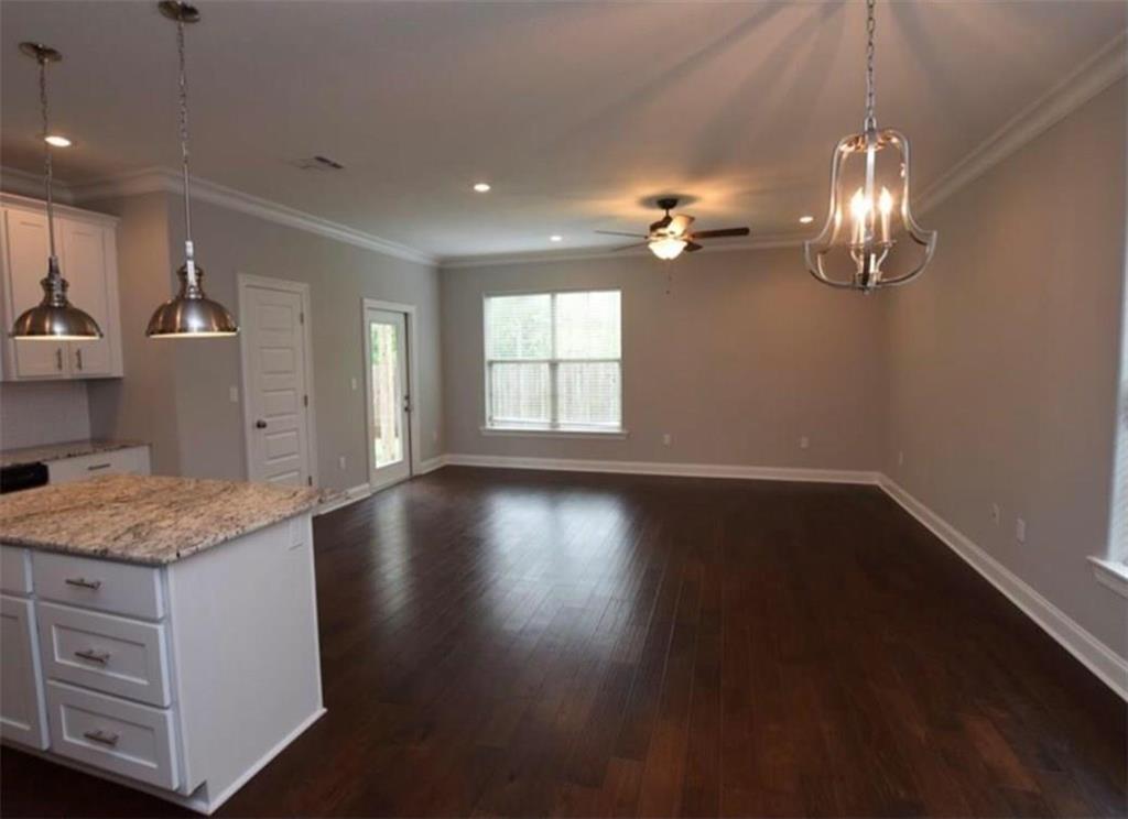 2004 Maison Rue Drive Lake Charles, LA 70605 - Photo 2 of 14