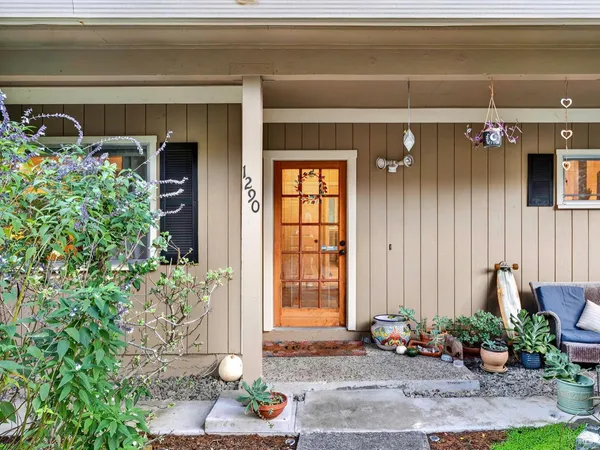 $1,099,000 | 1290 Adobe Canyon Road, Kenwood, CA 95452