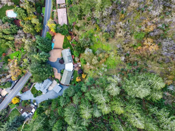 $1,099,000 | 1290 Adobe Canyon Road, Kenwood, CA 95452