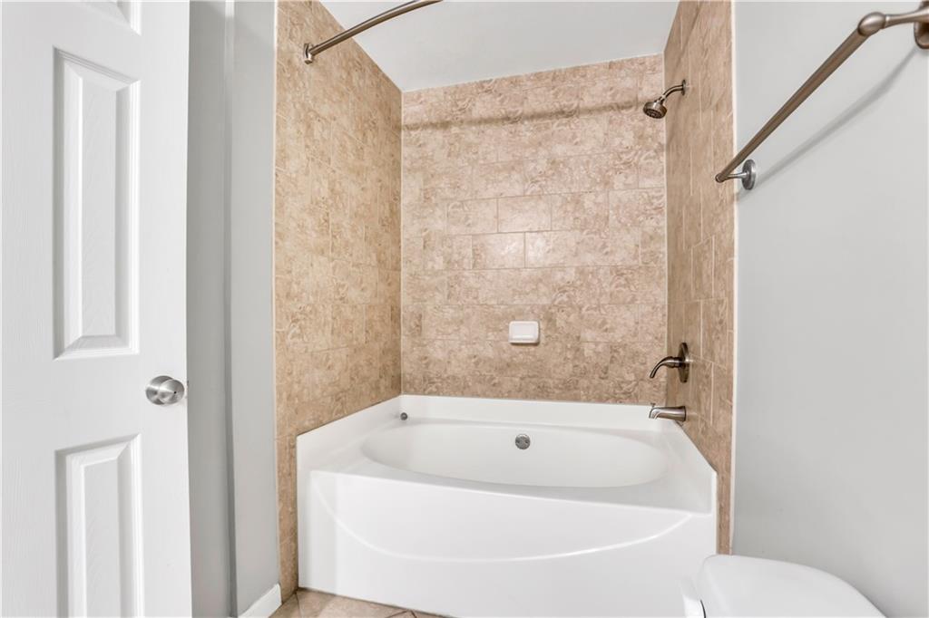 1468 Briarwood Road Northeast, Unit 2006 Atlanta, GA 30319 - Photo 26 of 36