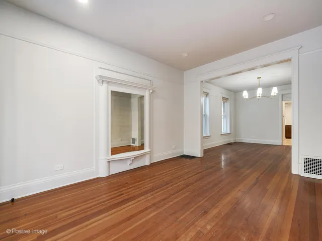 $4,100 | 1415 West George Street, Unit 1, Chicago, IL 60657