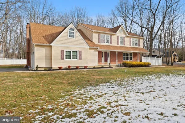 $760,000 | 2 Packenah Trail, Shamong, NJ 08088