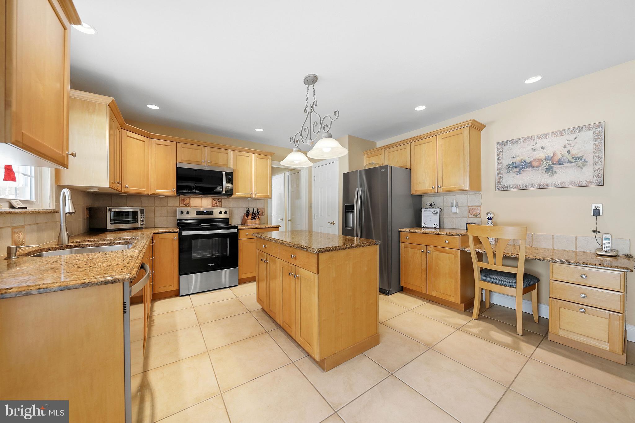 2 Packenah Trail Shamong, NJ 08088 - Photo 10 of 51 Updated granite counters & SS appliances