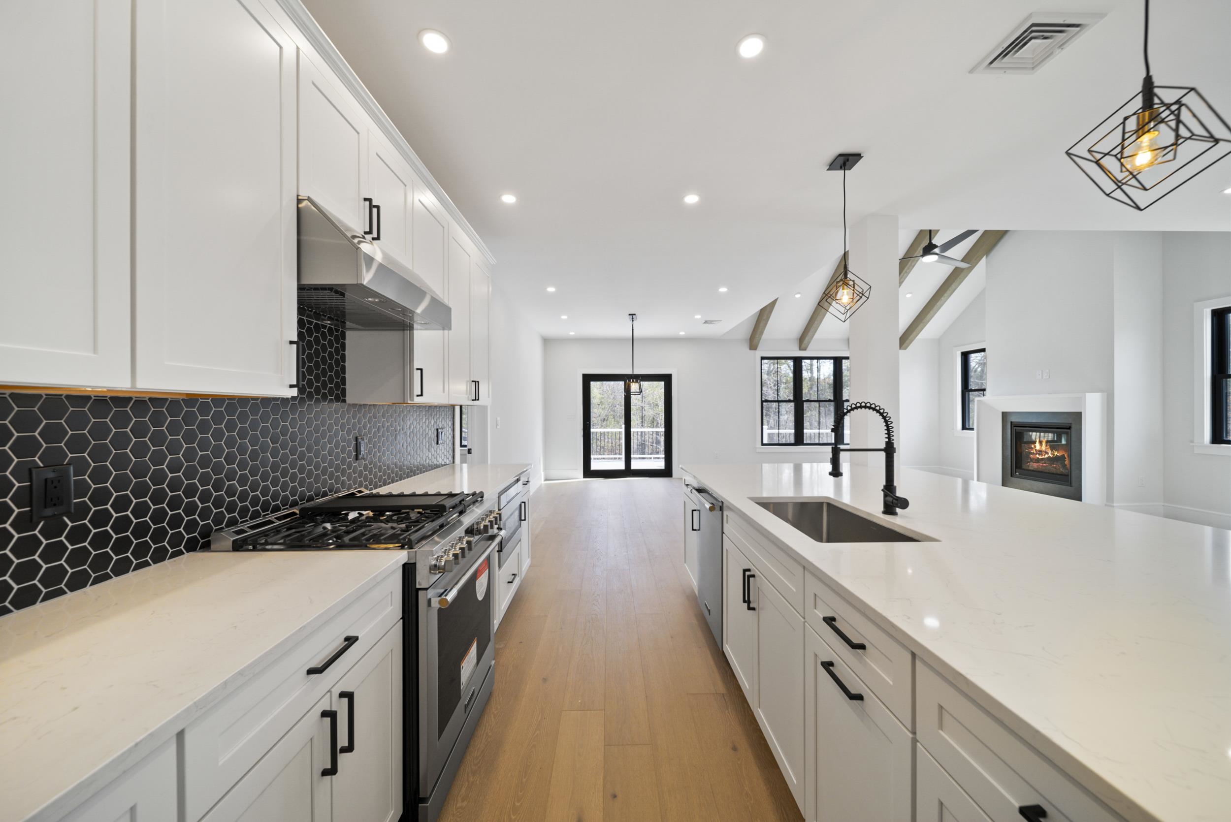 34 Trails Edge Road Windham, NH 03087 - Photo 12 of 47