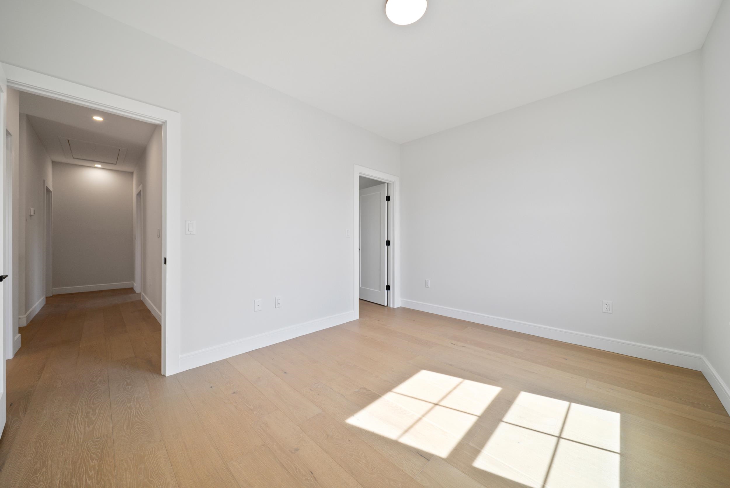 34 Trails Edge Road Windham, NH 03087 - Photo 33 of 47