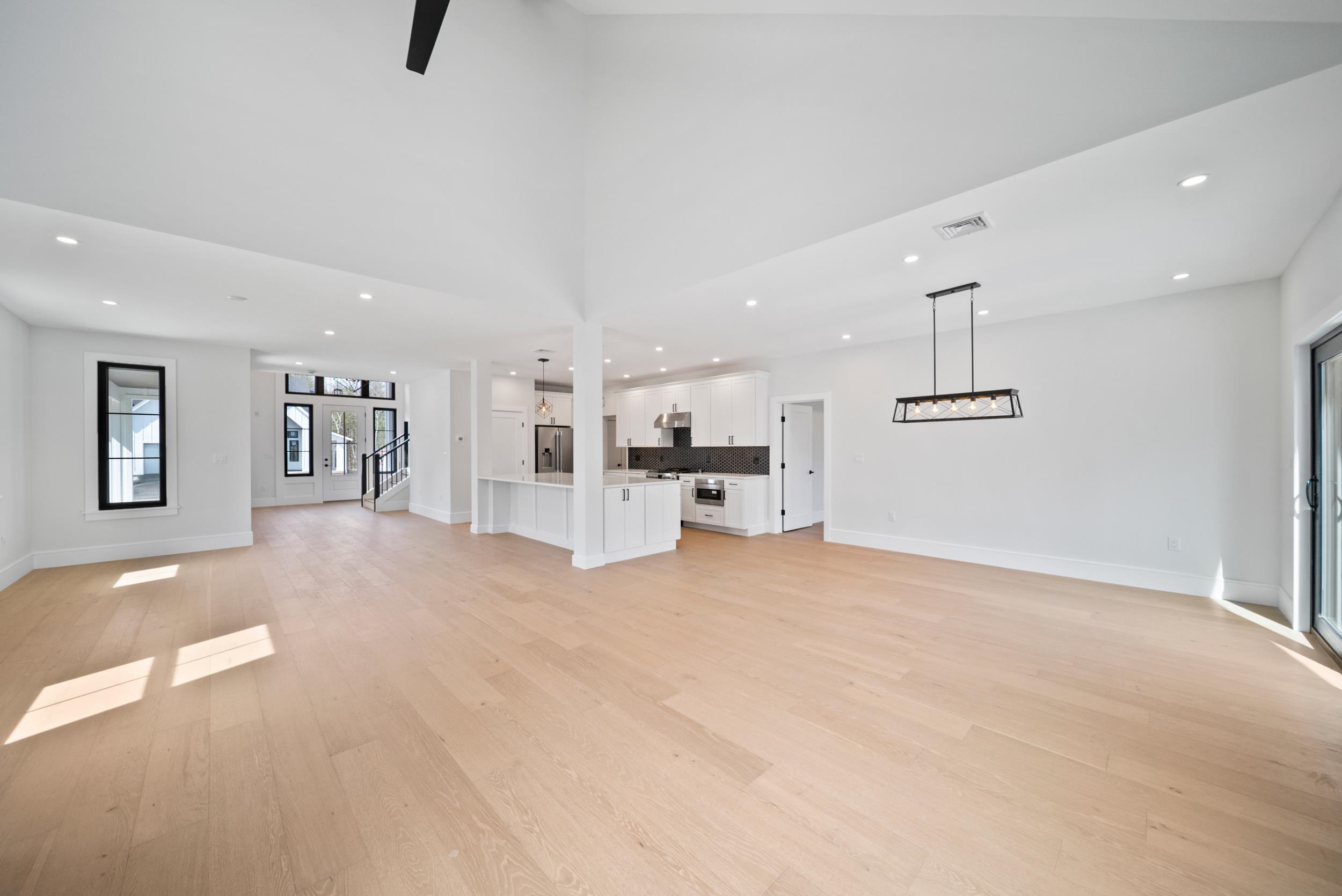 34 Trails Edge Road Windham, NH 03087 - Photo 9 of 47