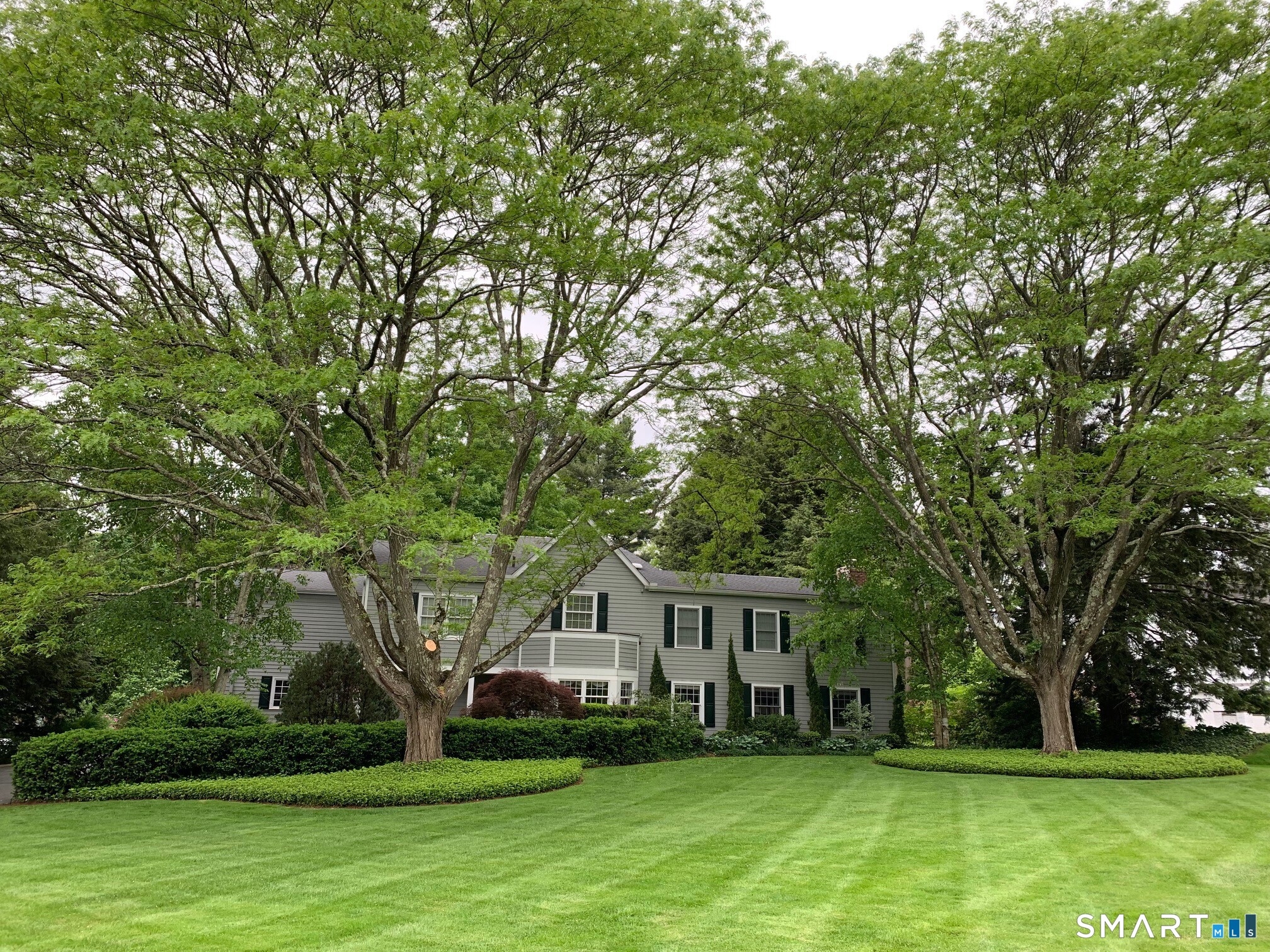 14 Old Orchard Road North Haven, CT 06473 - Photo 2 of 40